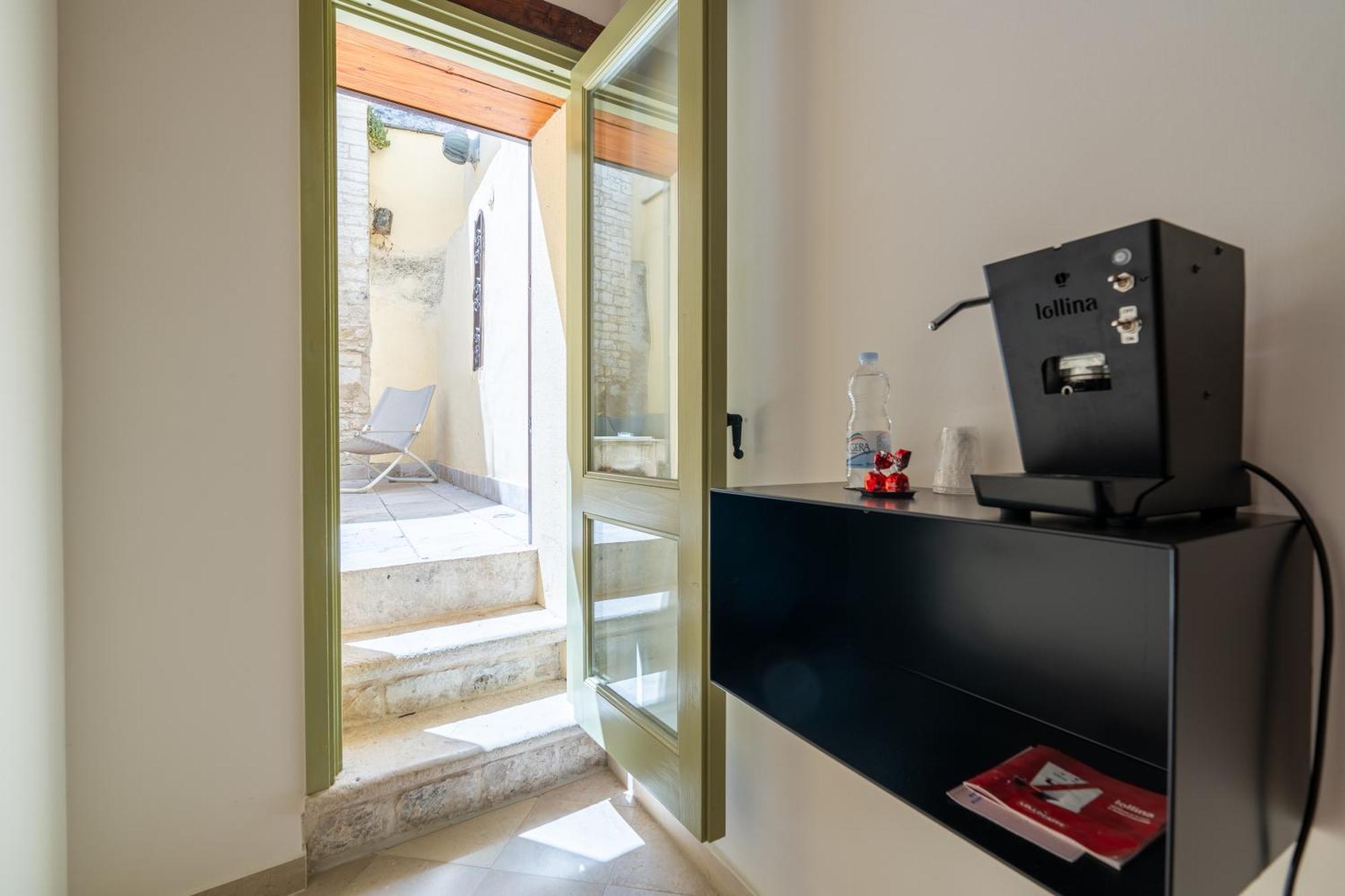 B&B Palazzo Vittoria Bisceglie Exterior photo