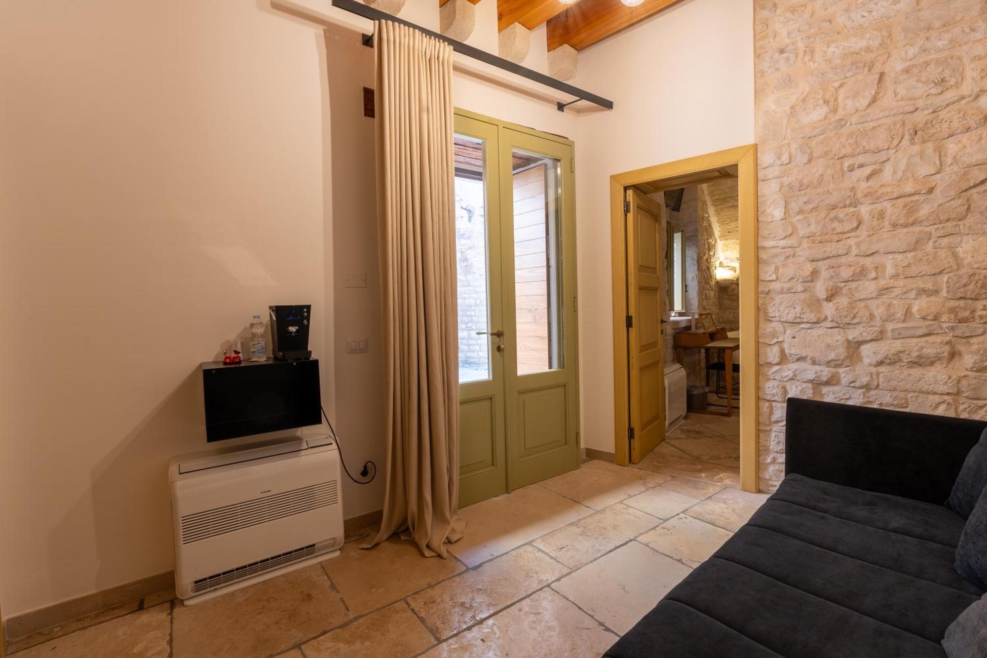 B&B Palazzo Vittoria Bisceglie Exterior photo